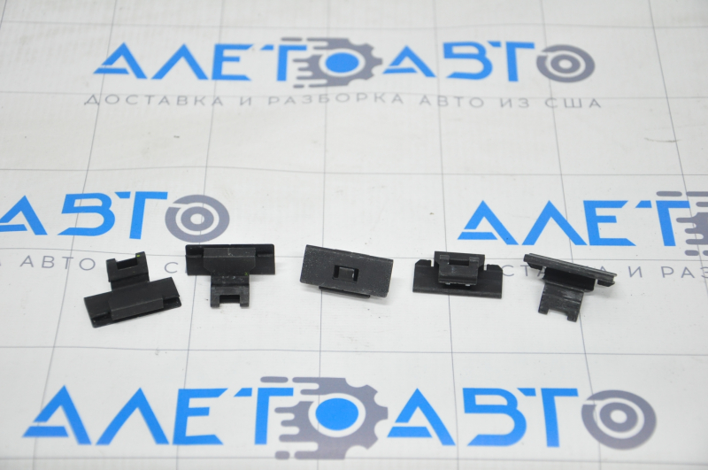 Tesla Model S 12-20 Front Right Door Glass Seal Clips, 5 pcs set