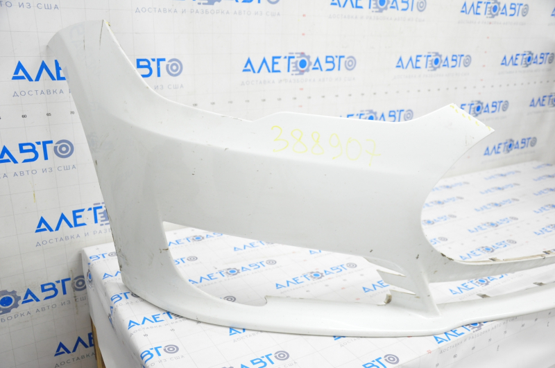 Front bumper bare Tesla Model S 12-15 pre-rest, without parking sensors, white, broken crepe, broken fragments, scratches