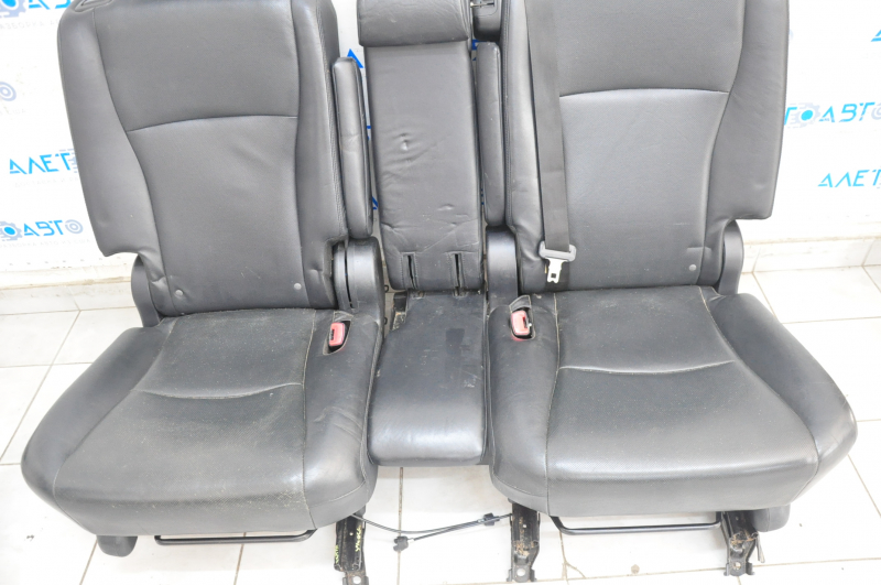 Rear row of seats 2nd row Toyota Highlander 08-13 gray black, worn