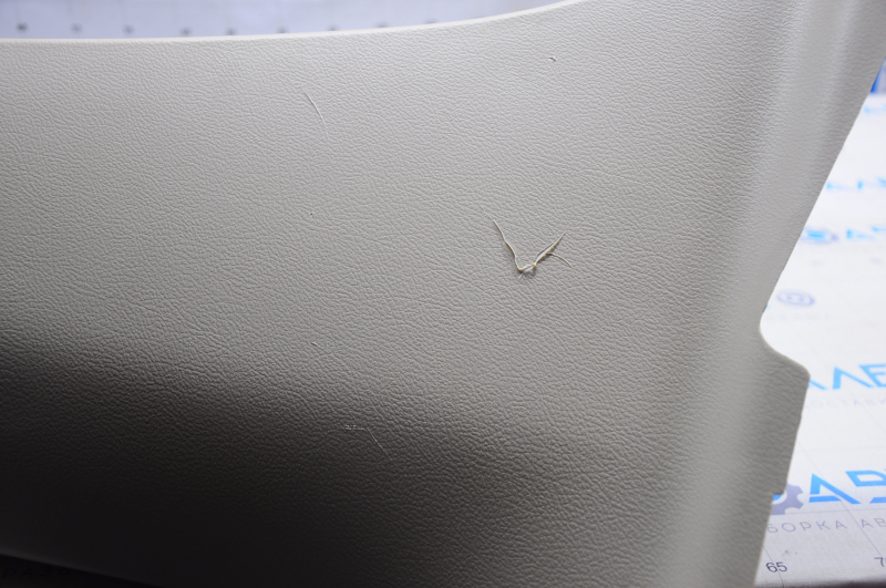 Center pillar trim lower left Lexus RX350 RX450h 10-15 beige, scratches, broken fastener
