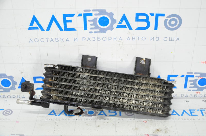 Toyota Highlander 11-13 hybrid gearbox cooling radiator broken fasteners, broken bolt