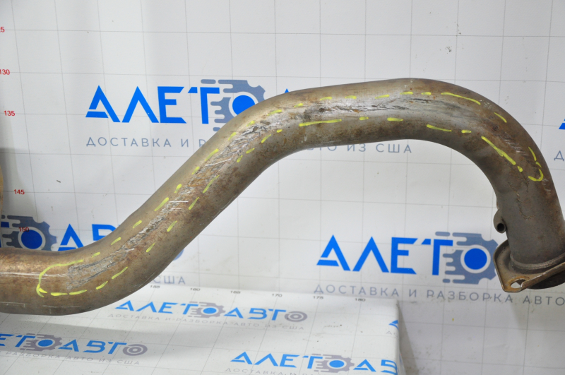 Exhaust line middle part Toyota Highlander 11-13 hybrid sawed off catalyst, rusty, dented