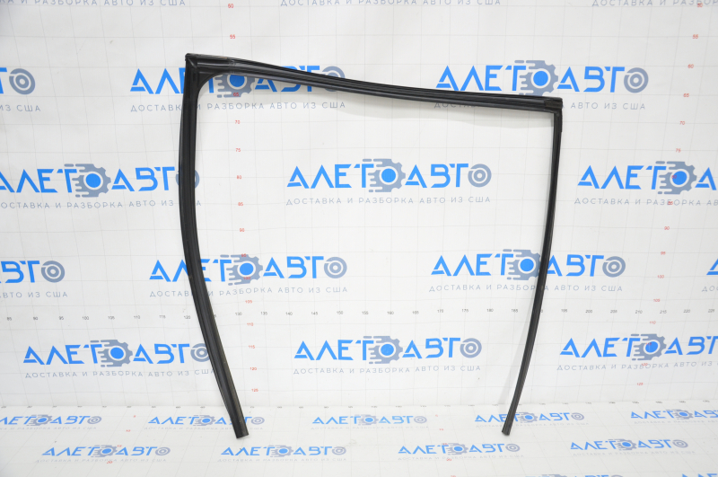 Rear right window seal for Lexus GS300 GS350 GS430 GS450h 06-11