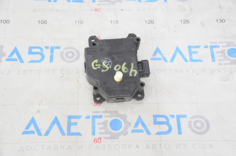 Actuator motor, heater air conditioner drive, left lower Lexus GS300 GS350 GS430 GS450h 06-11