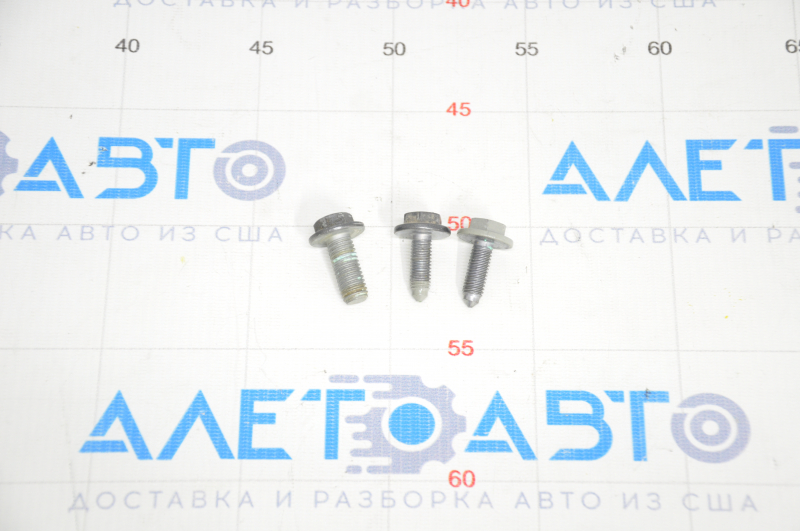 Bolts for fastening the lower rear right door hinge 3 pcs VW Tiguan 09-17