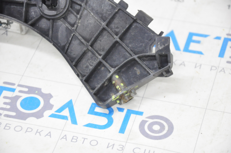 Rear bumper mount left Toyota Prius 30 10-15 broken mount, no fragment