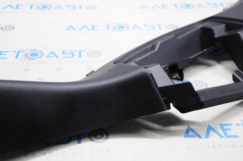 Rear pillar trim left Nissan Rogue Sport 17-19 black, rubbed