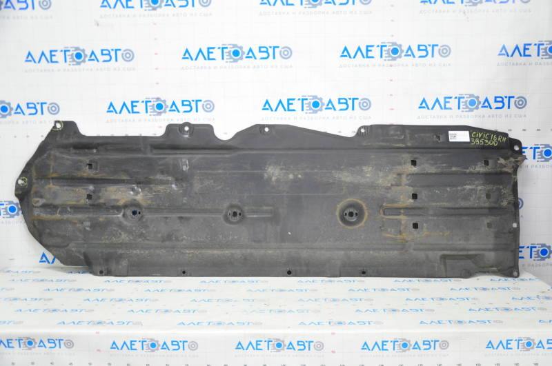 Right underbody protection Honda Civic X FC 16-21 fasteners are torn