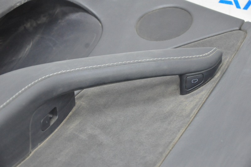 Door trim card rear right Tesla Model Y 20-25 leather black, type 1, without backlight, with speaker, with suede insert, with window lift control, with door opening button, scratches