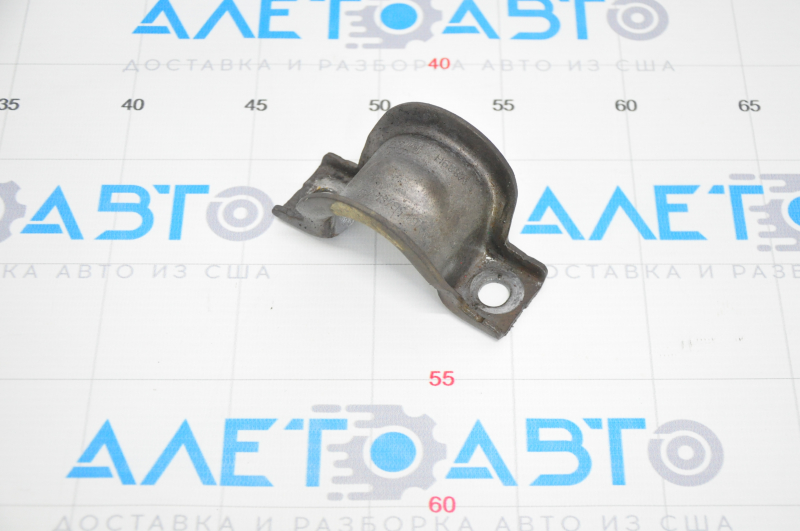 Rear stabilizer mounting bracket left Ford C-max MK2 13-18