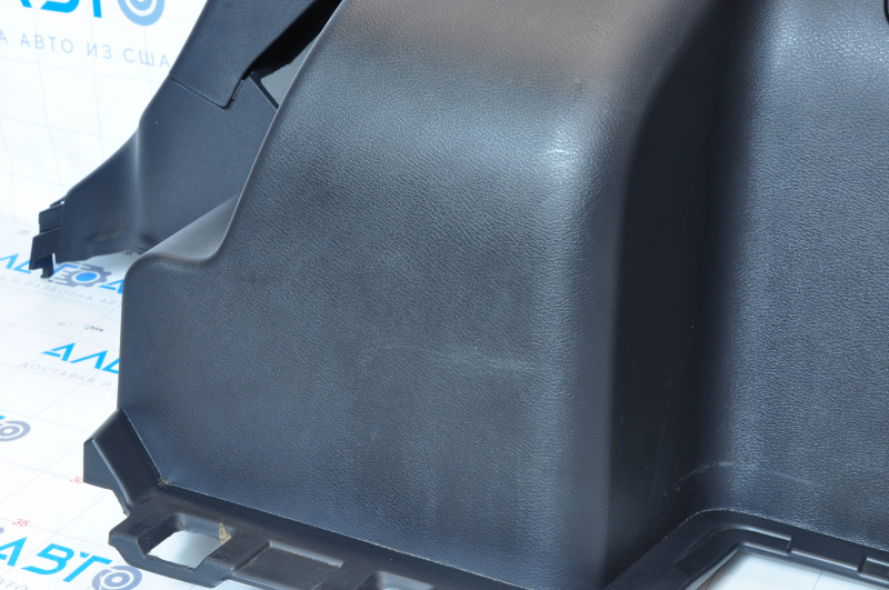 Right arch trim Nissan Leaf 13-17 black, scratches