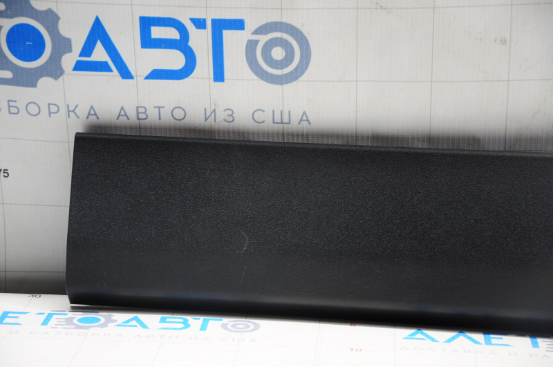 Upper trunk door trim Toyota Prius 30 10-15 black, scratches
