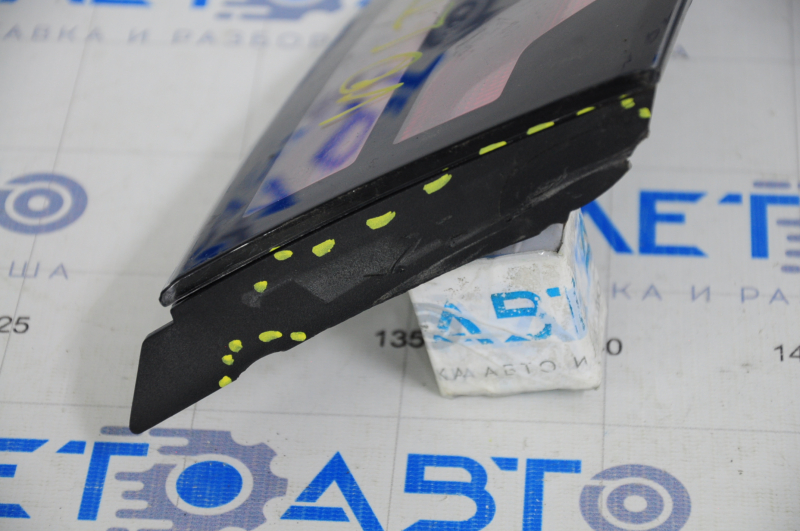 Inner taillight trunk lid left Chevrolet Volt 11-15 no fragment, cracks, needs polishing