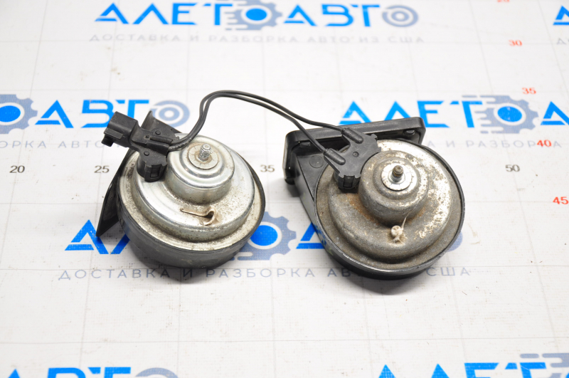2-piece signal assemblies for Ford Escape MK3 13-16 pre-restyling