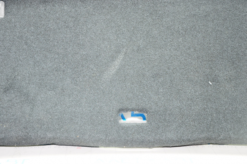 Lower trunk door trim Lexus RX350 RX450h 10-15 black, broken fasteners, scratches, without plugs, for dry cleaning