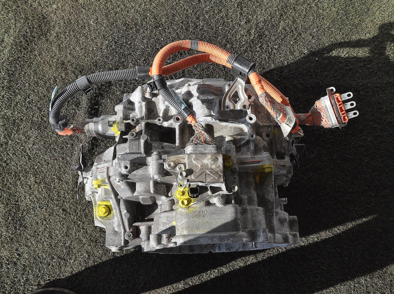 Automatic transmission assembly Toyota Prius V 12-17 CVT 35k