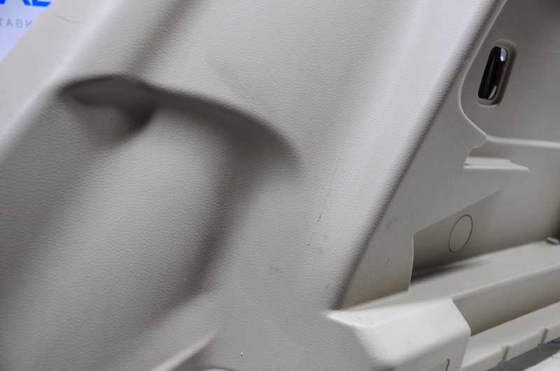 Right arch trim Nissan Rogue 14-20 beige under 2 rows, scratches