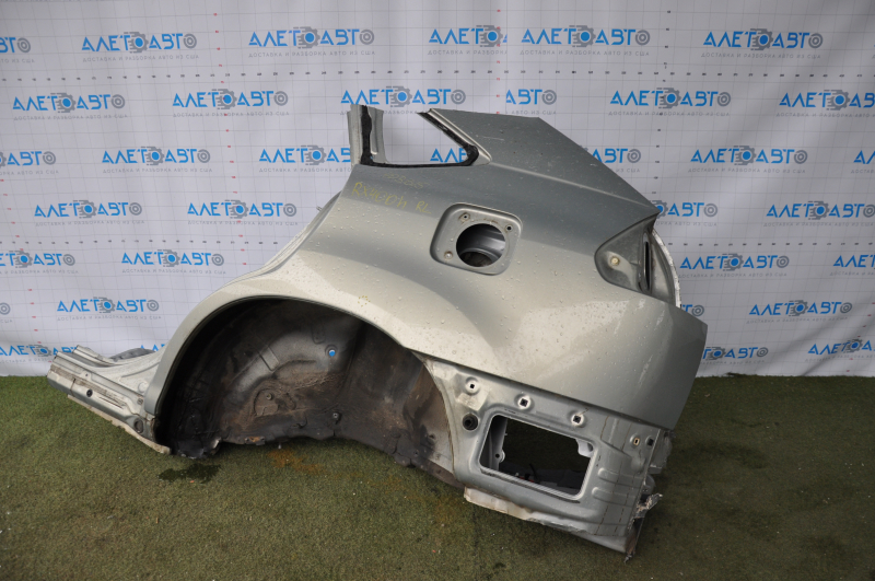 Quarter wing rear left Lexus RX300 RX330 RX350 RX400h 04-09 silver 6T1, butt