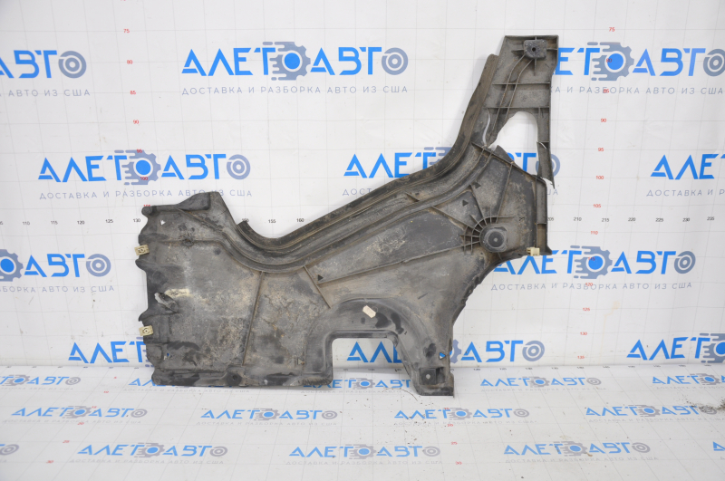 Underbody protection rear left BMW 5 G30 17-23 tears