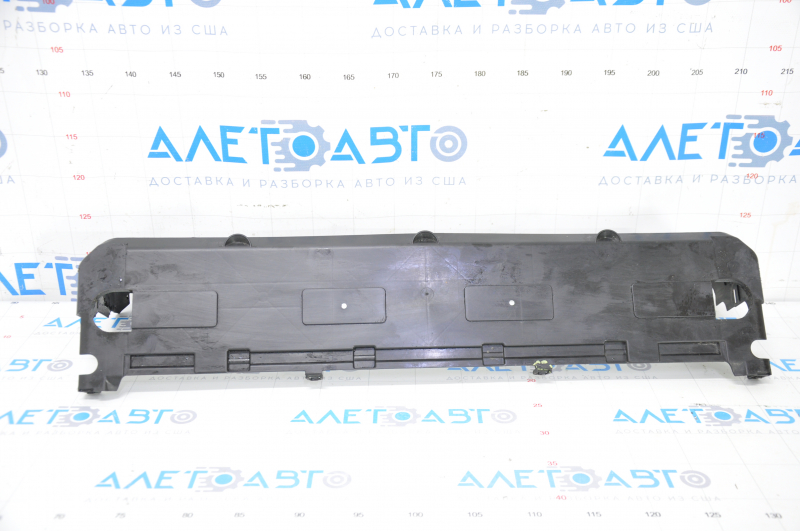Lower radiator bracket BMW 5 G30 17-23 2.0T, 3.0T, 530e hybrid, plastic, broken mount