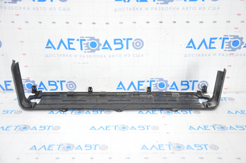 Lower radiator bracket BMW 5 G30 17-23 2.0T, 3.0T, 530e hybrid, plastic, broken mount