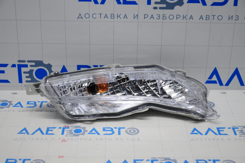Right turn signal Toyota Camry 15-17 TYC