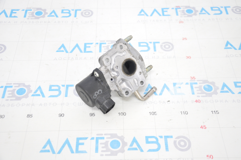 EGR valve Toyota Camry v50 12-14 hybrid usa