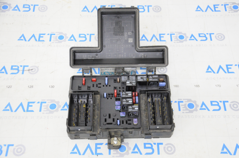 Underhood fuse box Ford Fusion mk5 13-20 hybrid