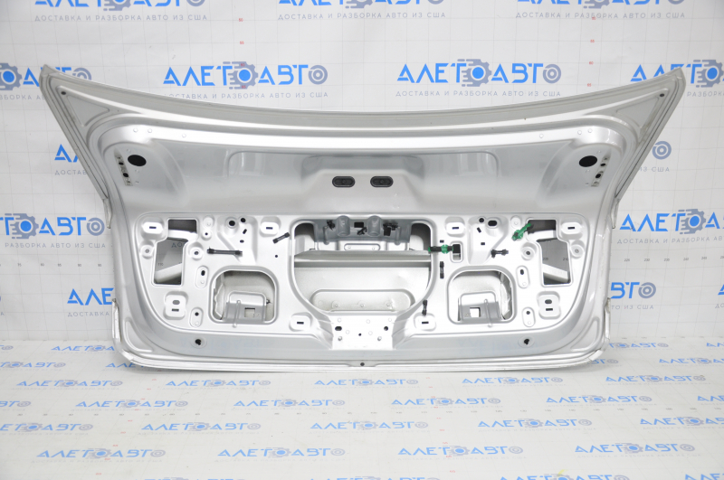 Trunk lid VW Jetta 15-18 USA, silver LA7W, pokes