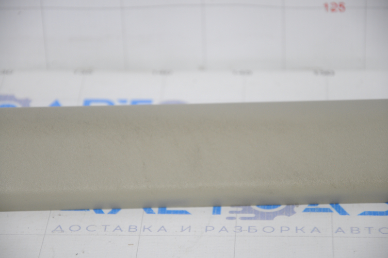 Door sill trim front left Toyota Prius 30 10-15 beige scratches
