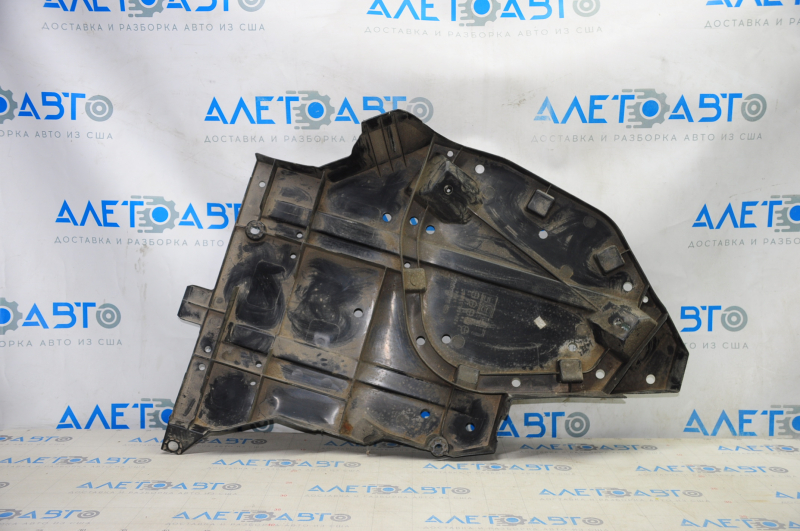 Left fuel tank protection Subaru Outback 15-19 cracks, tears, scratches