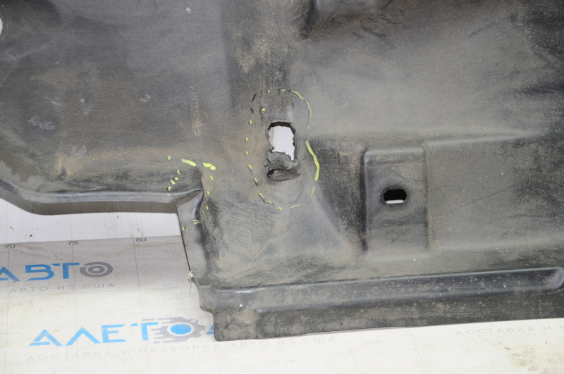 Right underbody protection Jeep Cherokee KL 14-18 tears, dented