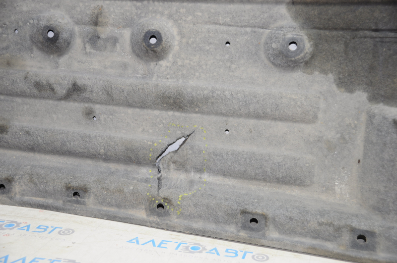Right underbody protection Infiniti QX50 19-25 tears