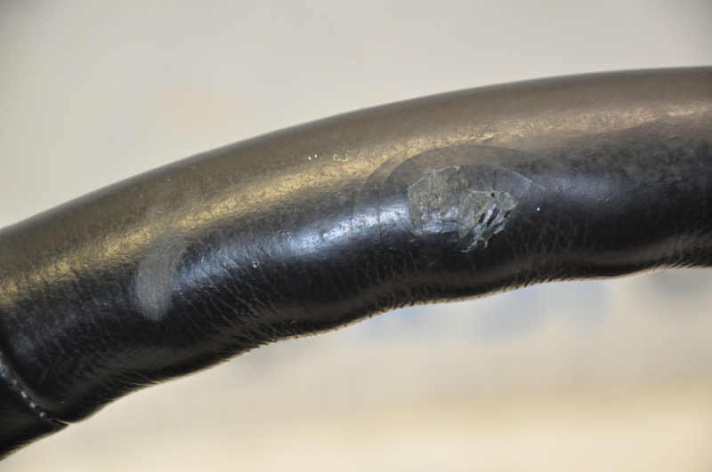 Naked steering wheel Toyota Highlander 08-13 leather black, scratches on leather and plastic