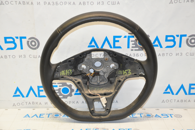 Naked steering wheel VW Jetta 19-19 leather black with heating, without buttons and overlay, dents on the leather