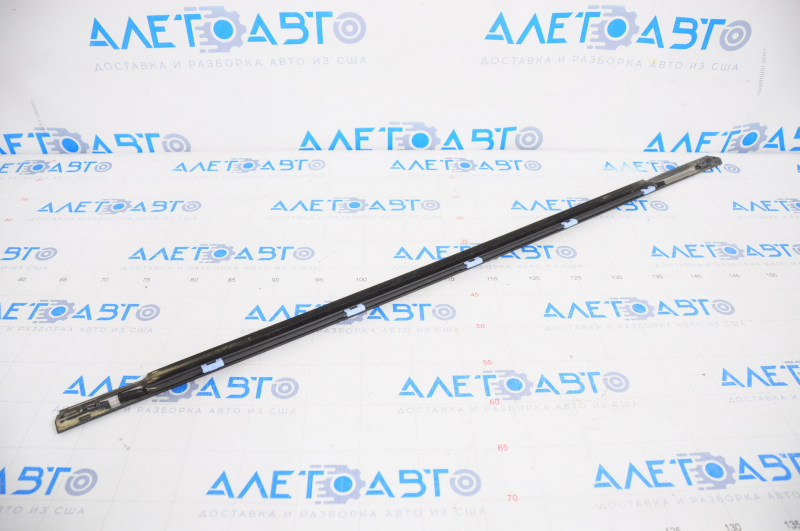 Molding door-glass central rear right Kia Niro 17-22