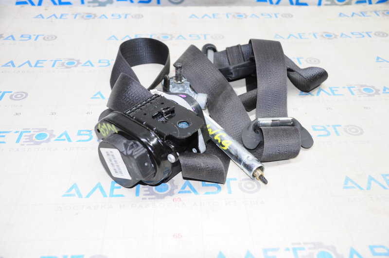 Driver's seat belt with tensioner Chrysler 200 15-17 black shot