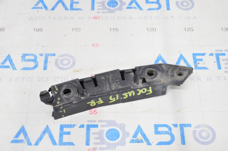 Front bumper mount right Ford Focus mk3 11-18 broken