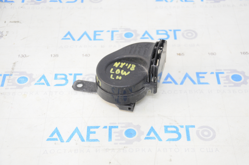 Signal low Lexus NX200t NX300 NX300h 15-21 with bracket