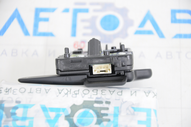 Right steering wheel paddle shifter for Toyota Camry V55 15-17 USA