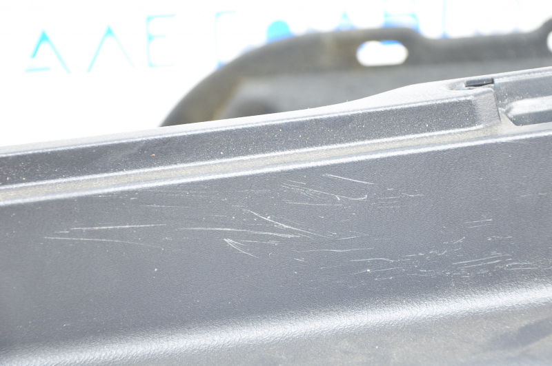 Arch trim right Lexus NX300 NX300h 18-21 black, broken crepe, scratches