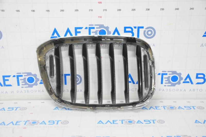 Radiator grill left BMW X3 G01 18-21 nostril, chrome frame + gray grill, sand