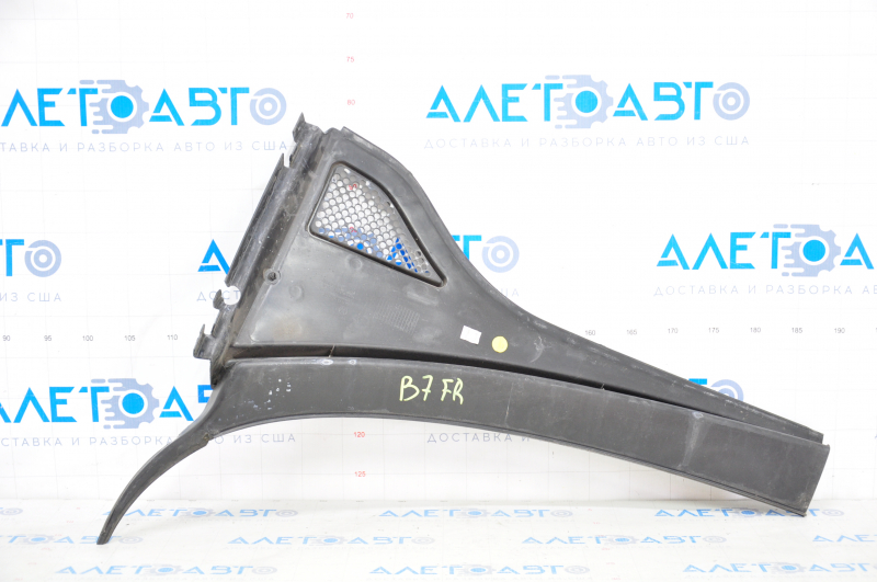 Windscreen wiper grille plastic right VW Passat b7 12-15 USA