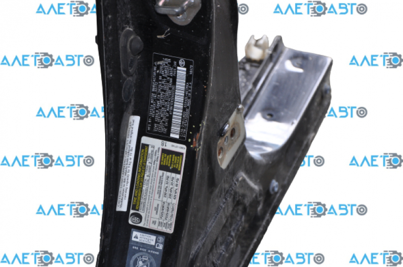 Body pillar central left Toyota Avalon 13-18 poke