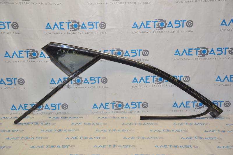 Glass seal front left Lincoln MKX 16- with upper chrome molding, triangle glass, small scratches, for polishing