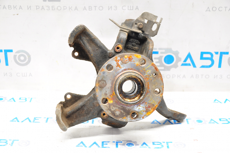 Trunnion with hub front left VW Jetta 11-18 USA with horns