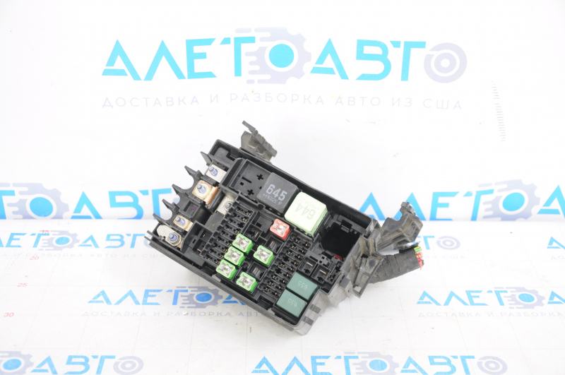 Underhood fuse box VW Passat b8 16-19 USA 1.8T without cover