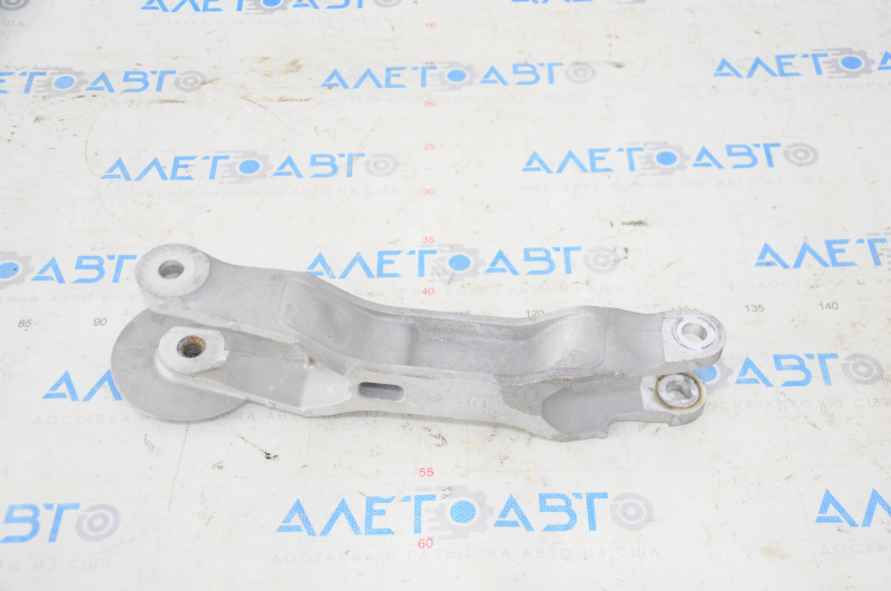 Rear Engine Mount Bracket Jeep Cherokee KL 19-21
