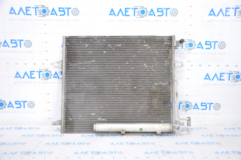 Mercedes X164 GL W164 ML W251 R air conditioning condenser radiator is bent