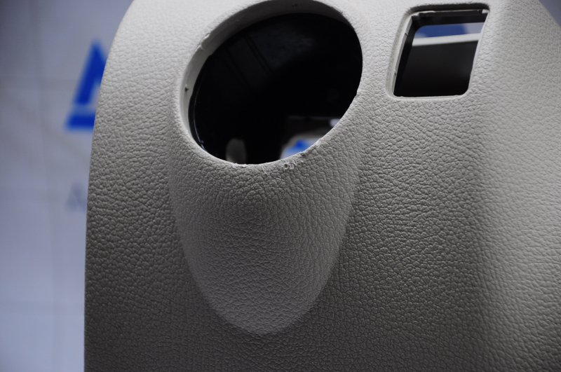 Driver's knee pad assembly VW Tiguan 09-17 with glove compartment, for auto climate control, beige, scratches